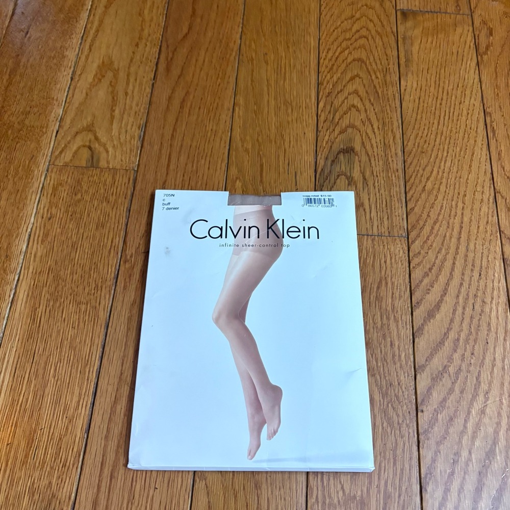 Calvin Klein 705N Infinite Sheer Control Top Pantyhose Buff Size C 7 Denier NEW